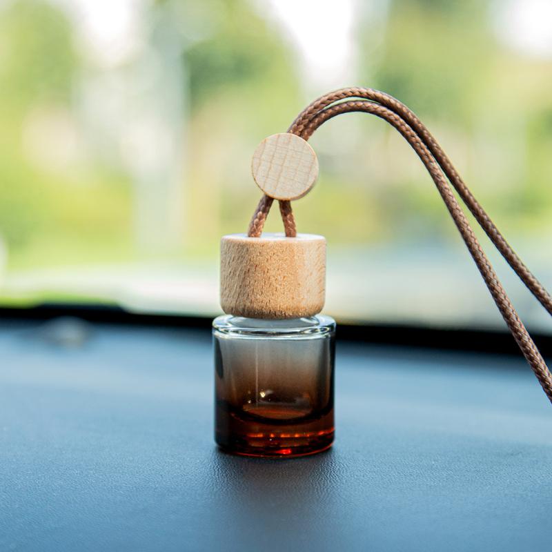 Nieuwe 1 Stuks Auto Essentiële - Fragrance Perfume Car recensie en prijs