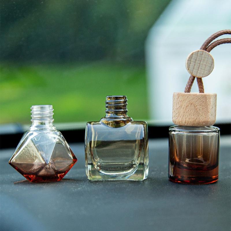 Nieuwe 1 Stuks Auto Essentiële - Fragrance Perfume Car recensie en prijs